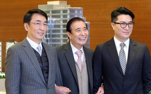12 năm xếp sau tỷ phú Lý Gia Thành, vừa nghỉ hưu ông trùm bất động sản Lý Triệu Cơ đã soán ngôi trở thành người giàu số 1 Hong Kong