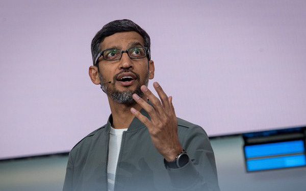 CEO Google từ chối nhận thưởng cổ phiếu suốt 2 năm
