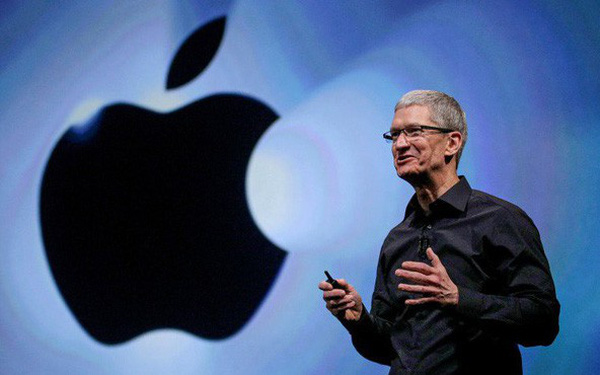 CEO Tim Cook không hề lo sợ Trung Quốc đánh thuế nặng vào iPhone
